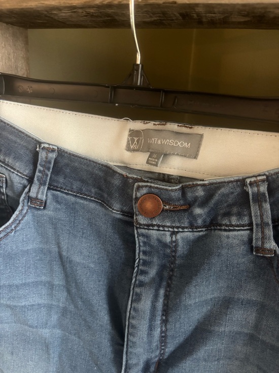 Wit&Wisdom Barely Bootcut Jeans - Picture 4 of 7